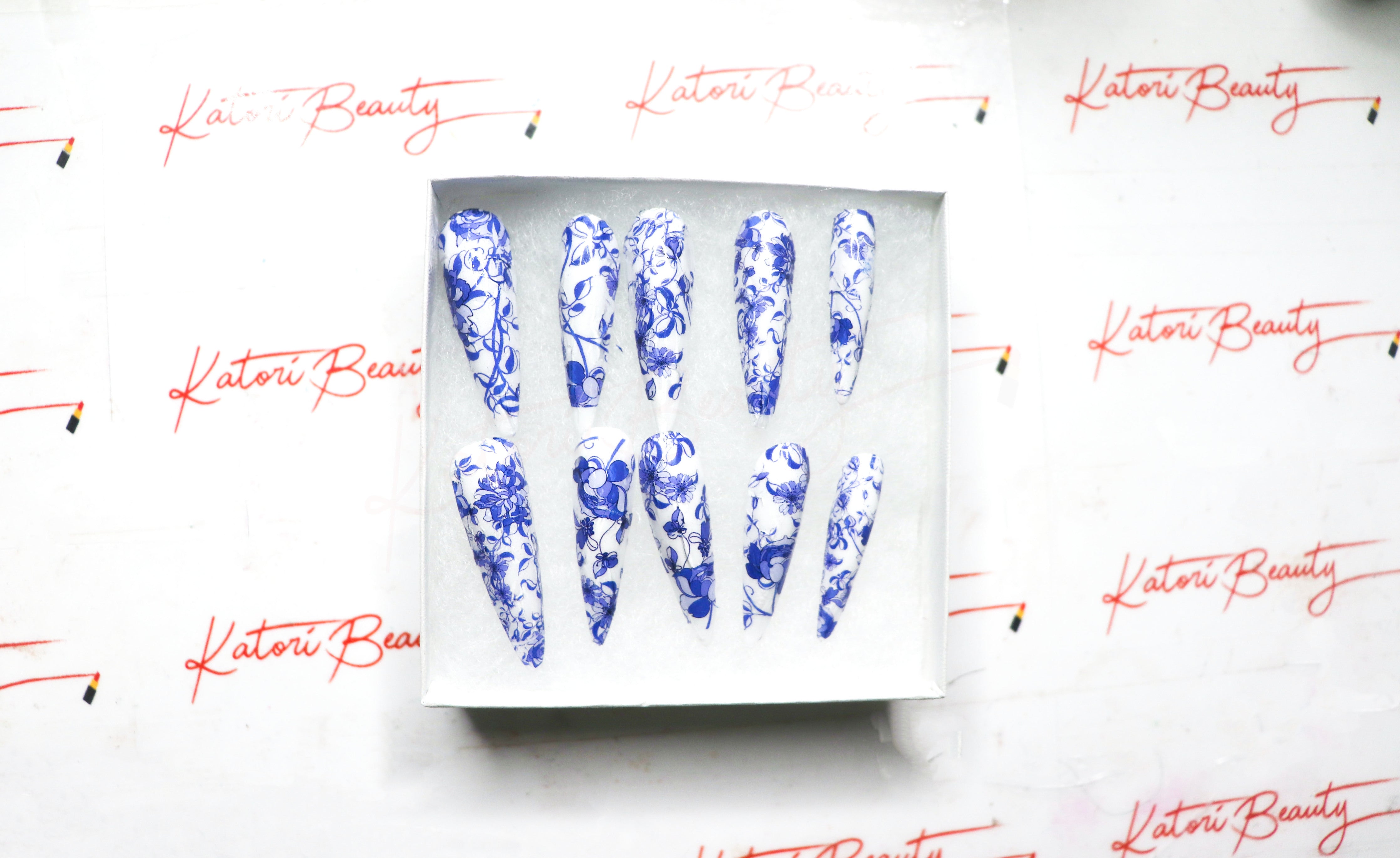 Ming Floral